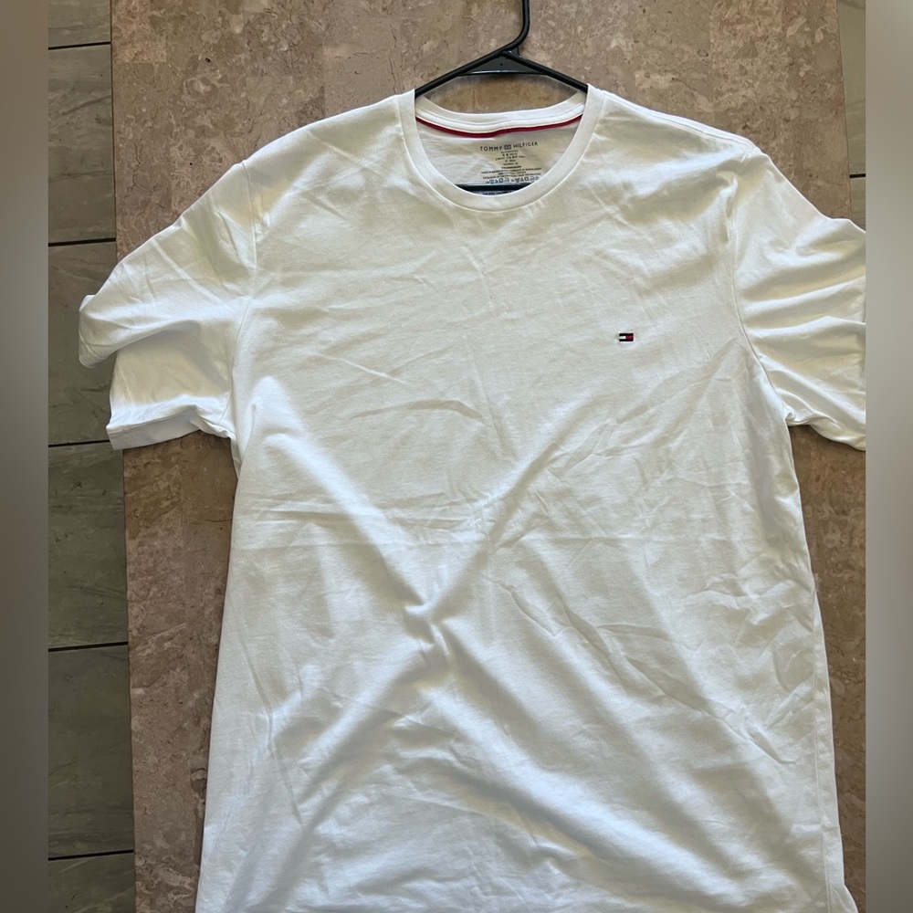 Tommy shirt